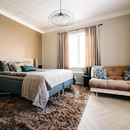 Lilla Rantala, Luksusmajoitus Keskustassa